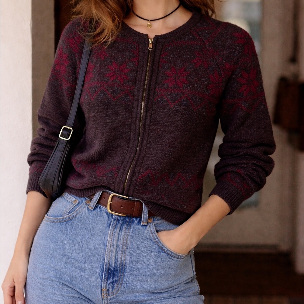 GAP Vintage Chocolate Brown Red Knit Wool Cardigan Size Small